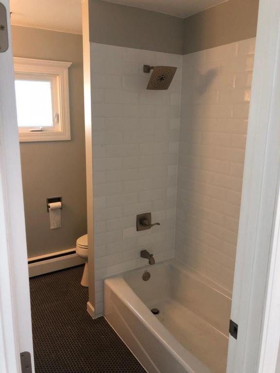 Building Photo - 3130 James St