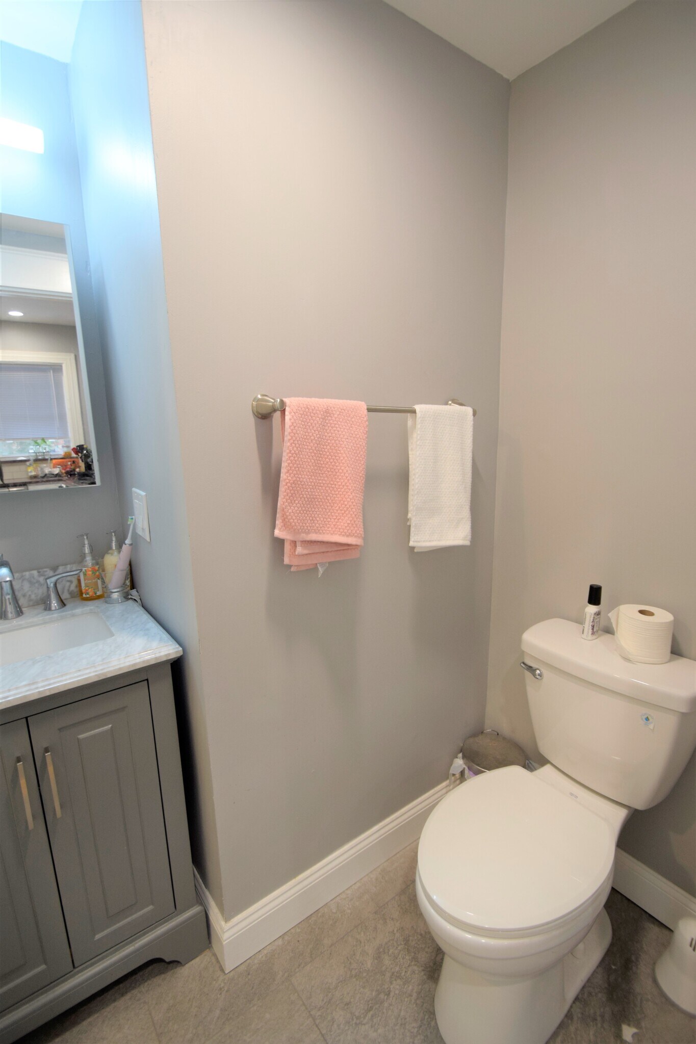 Building Photo - 235 Chestnut Hill Ave