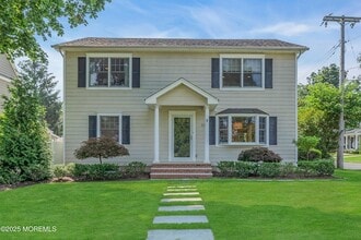 Building Photo - 57 W River Rd