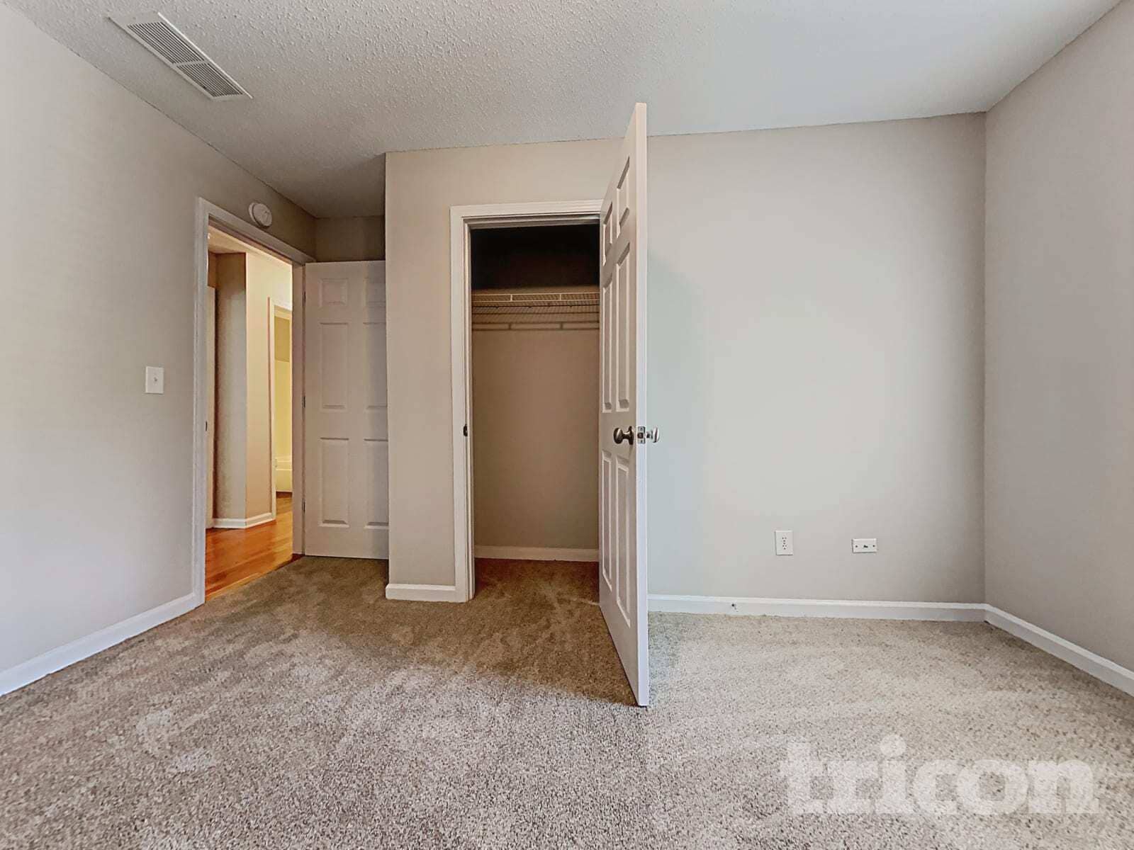 Building Photo - 122 Chippewa Run