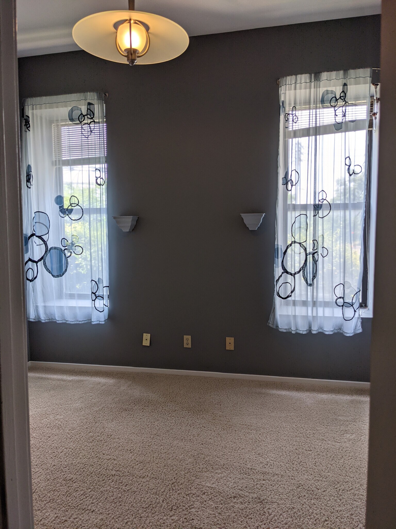 Office/ second bedroom windows - 4496 Maryland Ave