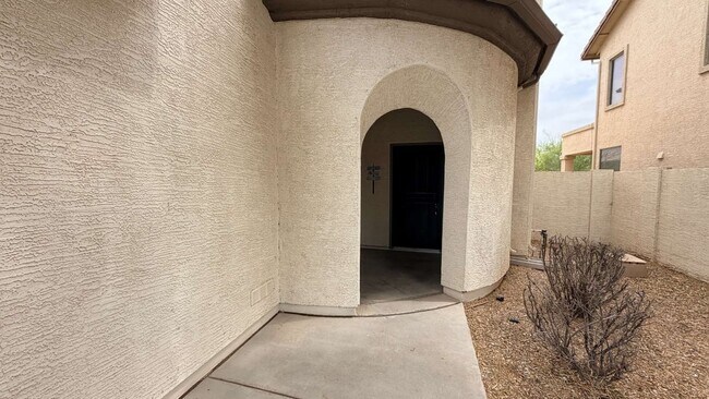 Building Photo - 18175 N Cook Dr