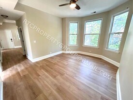 Building Photo - 1854 N Kedvale Ave