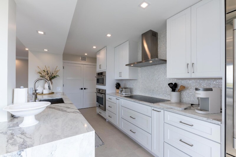 Building Photo - 2778 S Ocean Blvd
