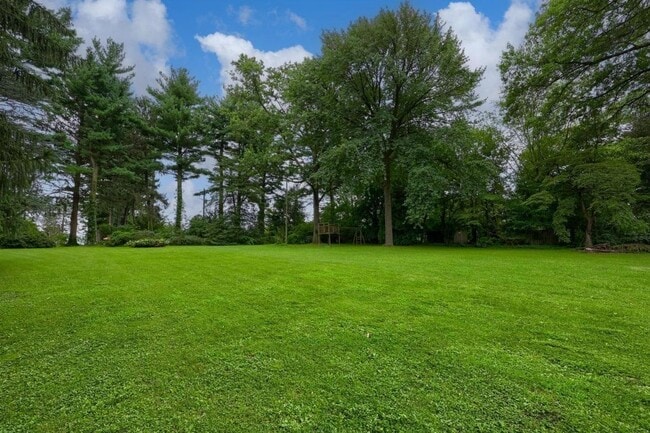 Building Photo - 376 Arbor Rd