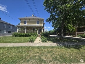 Building Photo - 341 Harden St