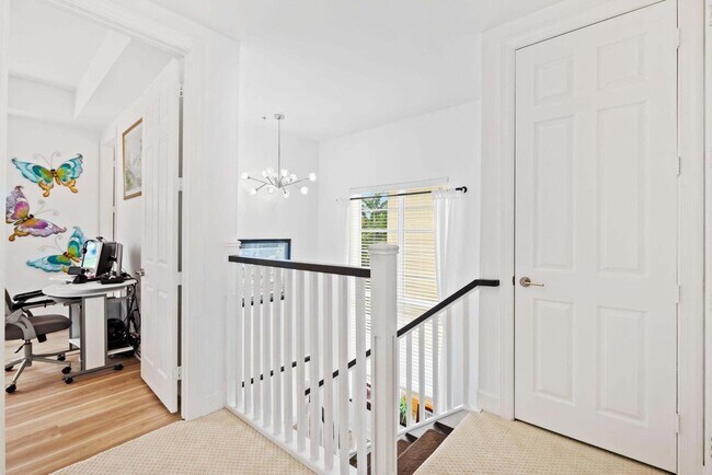 Building Photo - 2001 Coral Heights Blvd