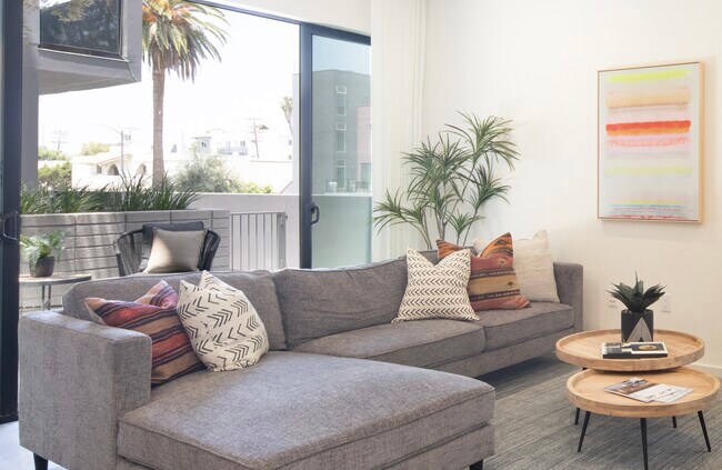 Building Photo - Frame Downtown Culver