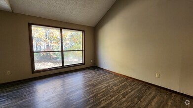 Building Photo - 2 Bed, 2 Bath Condo for Lease