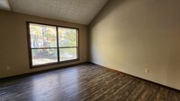 Building Photo - 2 Bed, 2 Bath Condo for Lease