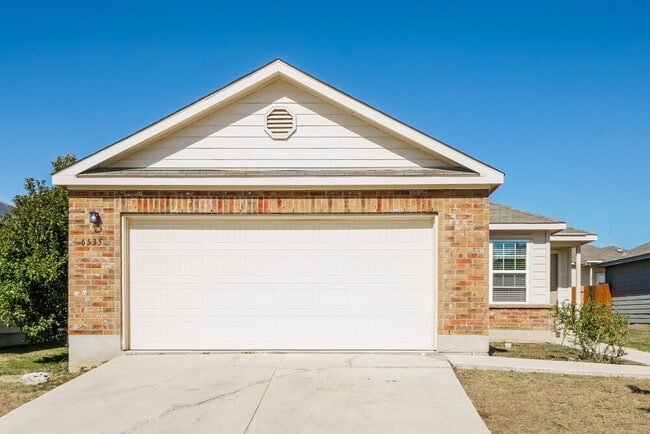 Building Photo - 6535 Davenport Bay