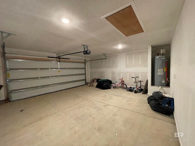 Building Photo - 23976 Songbird Dr