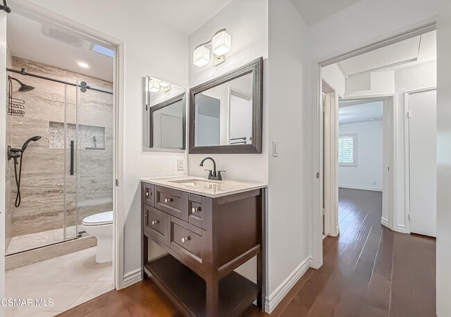 Building Photo - 2829 Shoreview Cir