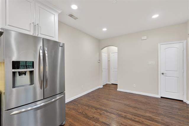 Building Photo - 4221 Blackjack Oak Dr