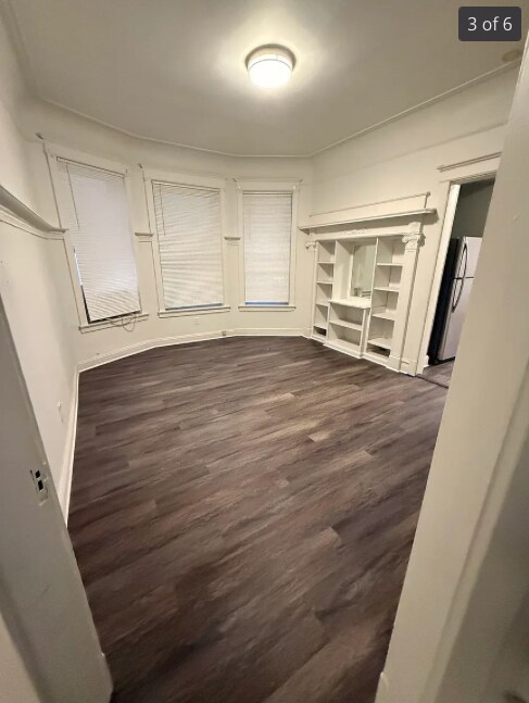 Building Photo - 6406 S Greenwood Ave