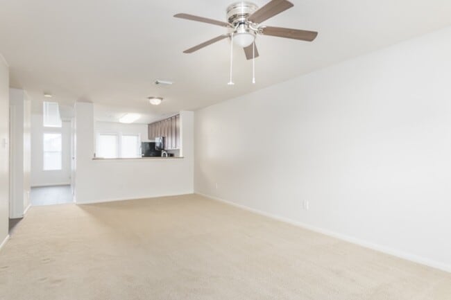 Building Photo - 1616 Grable Cove Ln