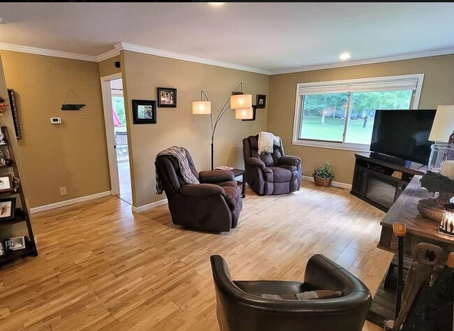 Building Photo - Darling *UNFURNISHED* two bedroom / 2 bath home located in the middle of beautiful Fairfield Glade.