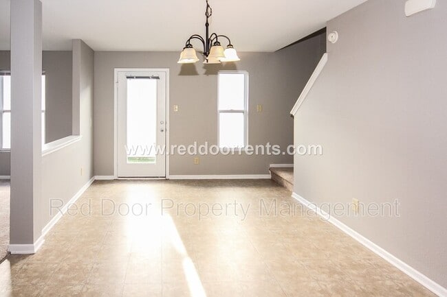 Building Photo - 15448 Gallow Ln