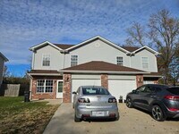 Building Photo - 2006 Rashid Ct