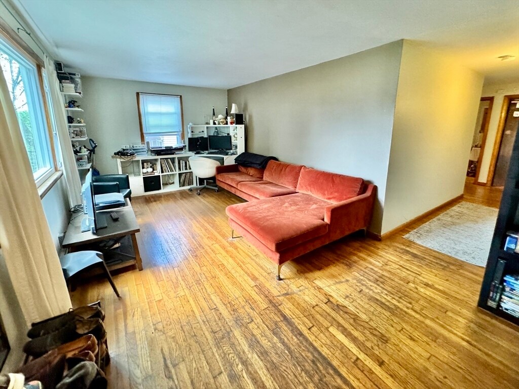 Building Photo - 64 Ridgemont St