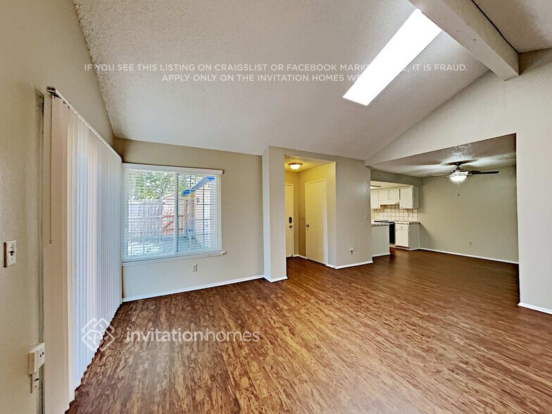 Building Photo - 101 Cedar Rock Cir