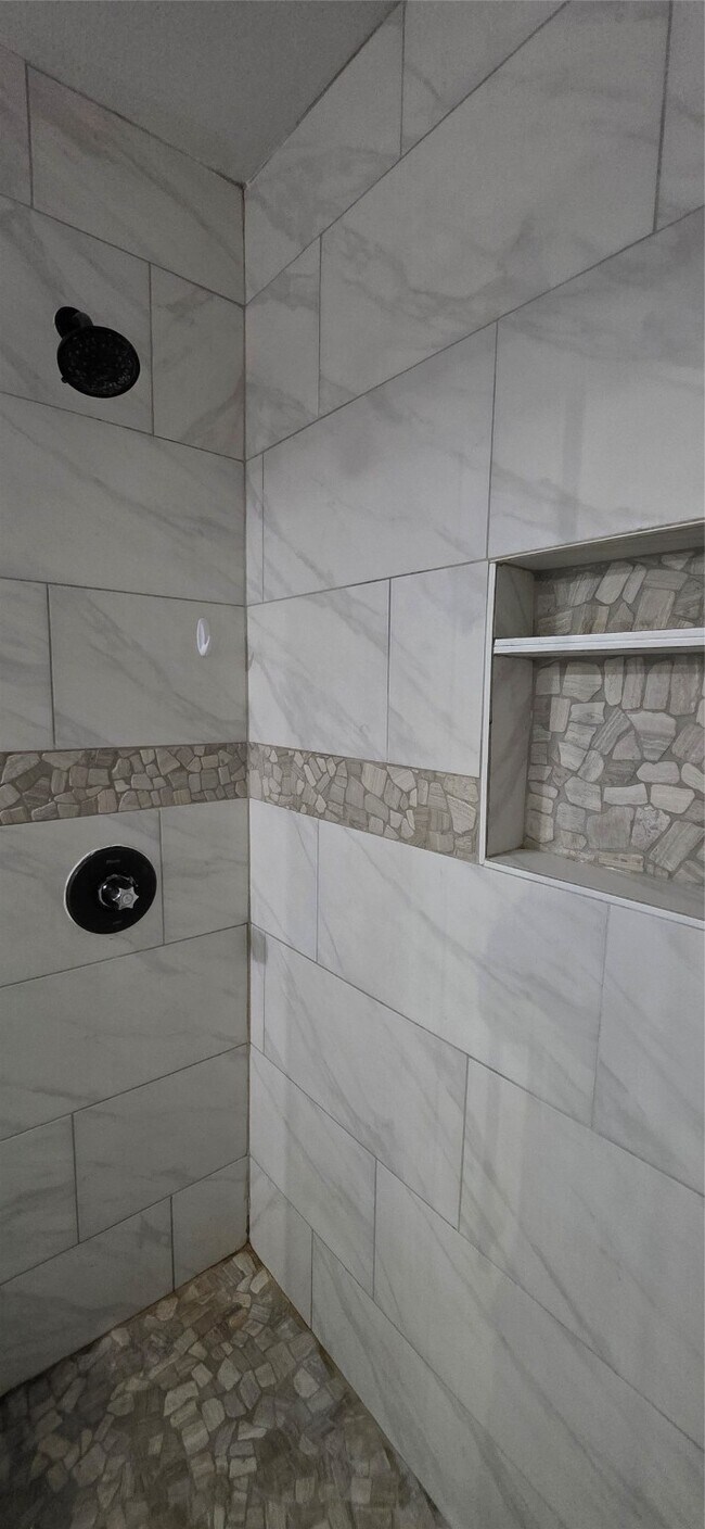 Building Photo - 5210 Nautilus Ln