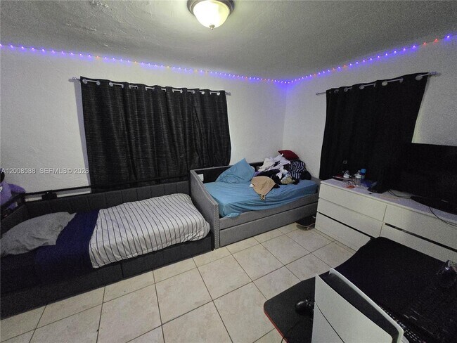 Building Photo - 11800 SW 216th St