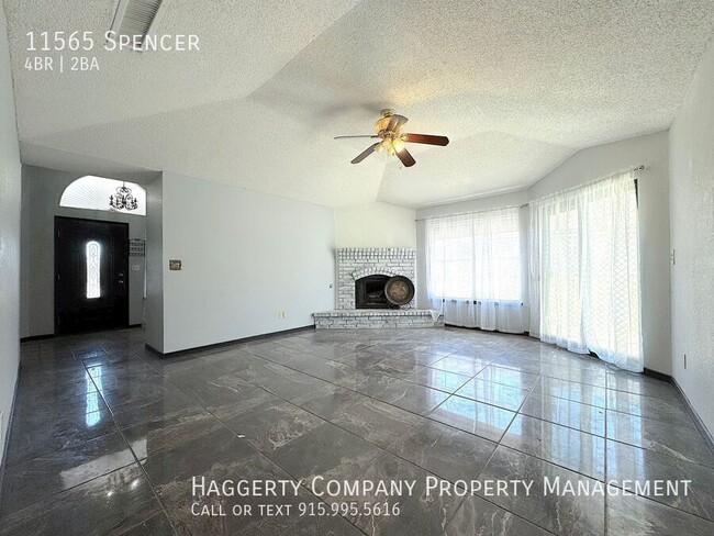 Building Photo - East El Paso 4 bed plus office area with R...