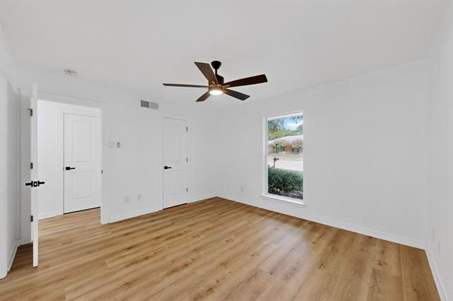 Building Photo - 7116 Town Bluff Dr