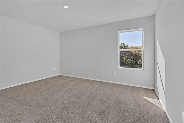 Building Photo - 135 Sienna Dr