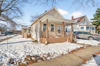 Building Photo - 4324 8th Ave