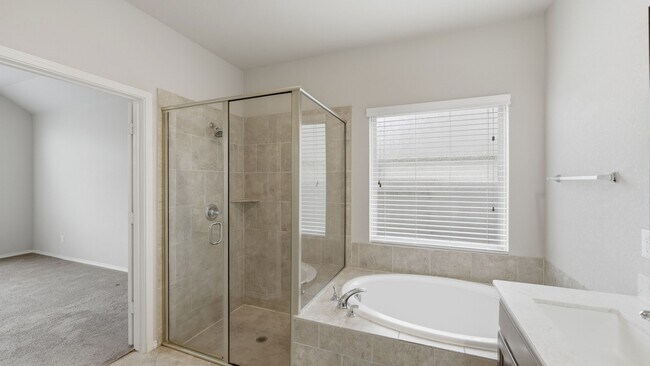 Building Photo - 2973 Coral Way