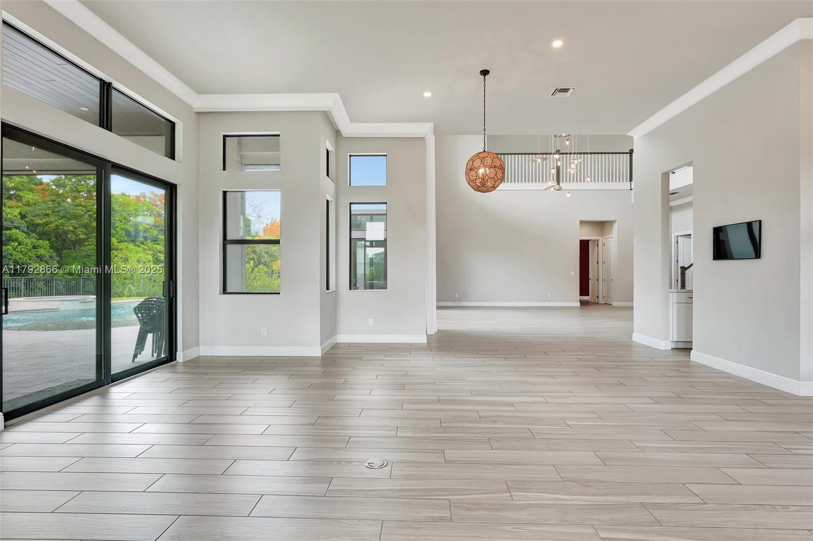 Building Photo - 17130 Magnolia Estates Dr