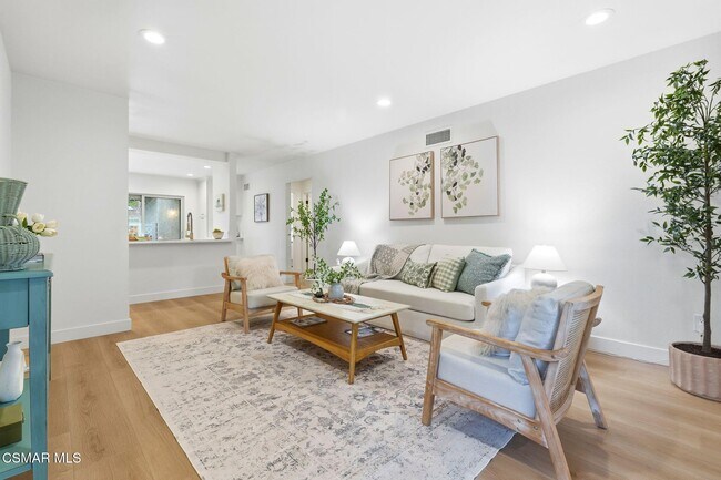 Building Photo - 15103 Village 15