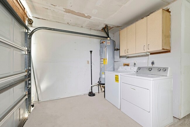 Building Photo - 23314 Prairie Bird Dr