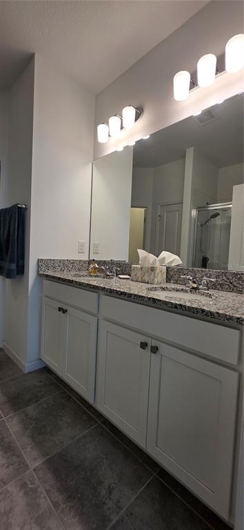 Building Photo - 299 Bottle Brush Dr