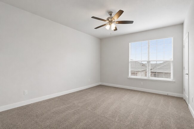 Building Photo - Exceptional Space, Designer Finishes & Award-Winning Aledo ISD