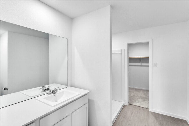Building Photo - 26810 Nightingale Songs Dr