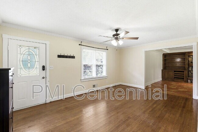 Building Photo - 2649 Homeland Dr