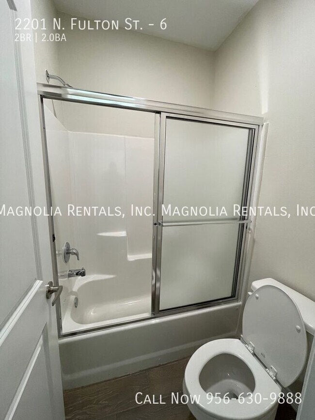 Building Photo - 2201 N Fulton St