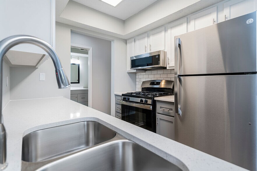 Ashlar Flats 2677 Collinford Dr Dublin OH 43016 Apartment Finder