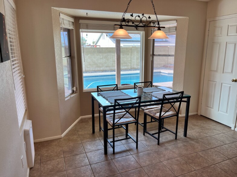 Building Photo - 18844 N 40th Pl