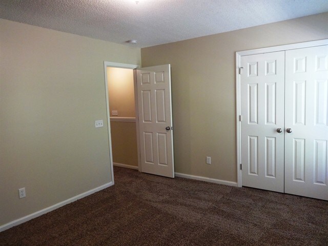 Building Photo - 1016 Deerberry Rd