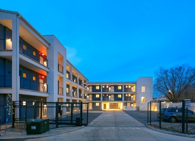 Interior Photo - El Parador