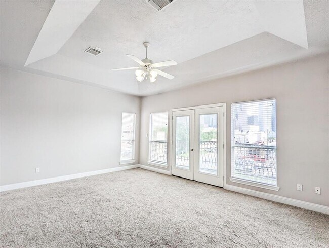 Building Photo - 1304 Dart St