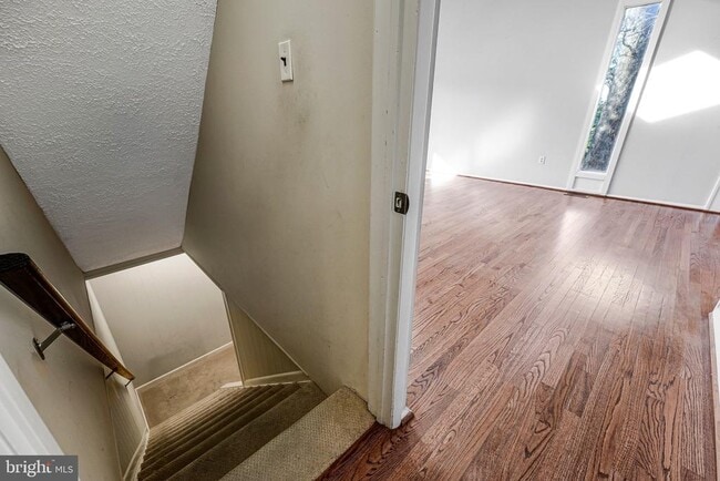 Building Photo - 1016 Trinity Gate St