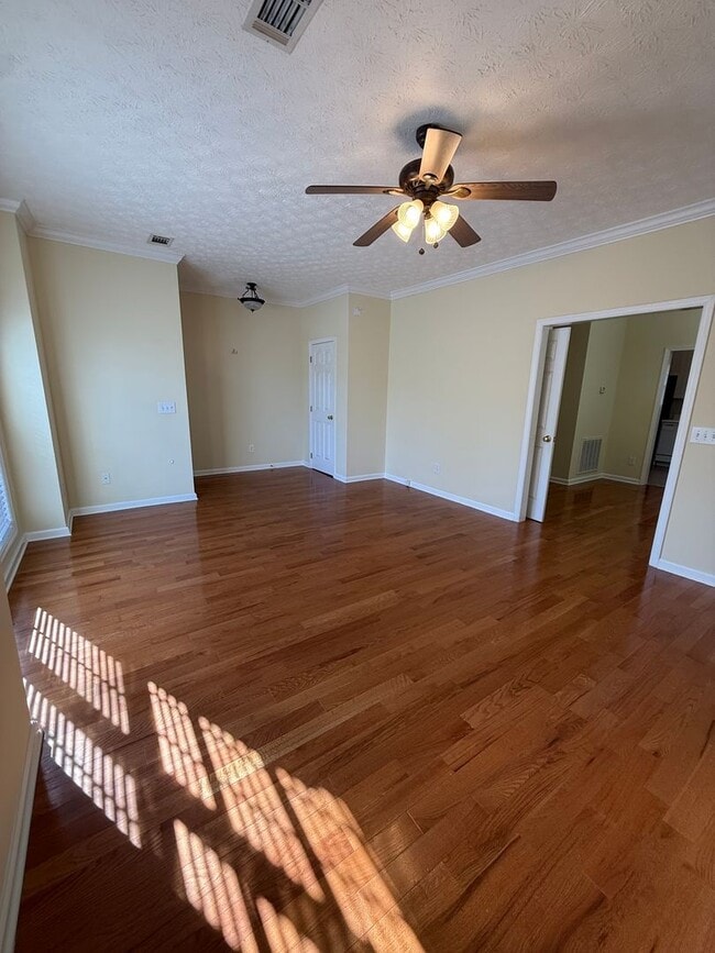 Building Photo - 1257 N Dean Rd