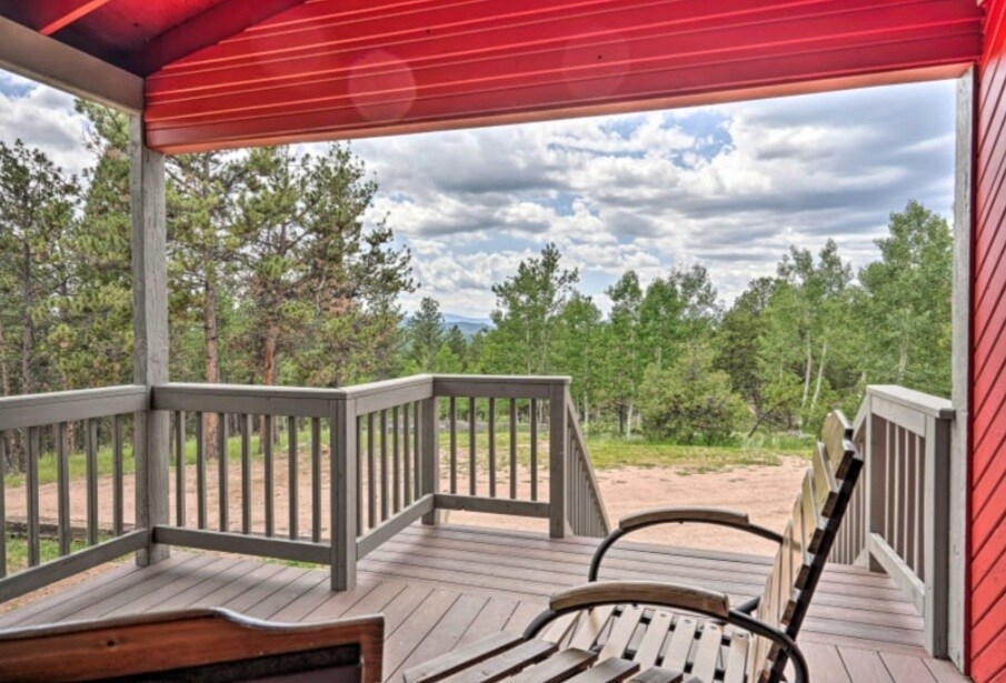 Building Photo - 255 Midnight Ln