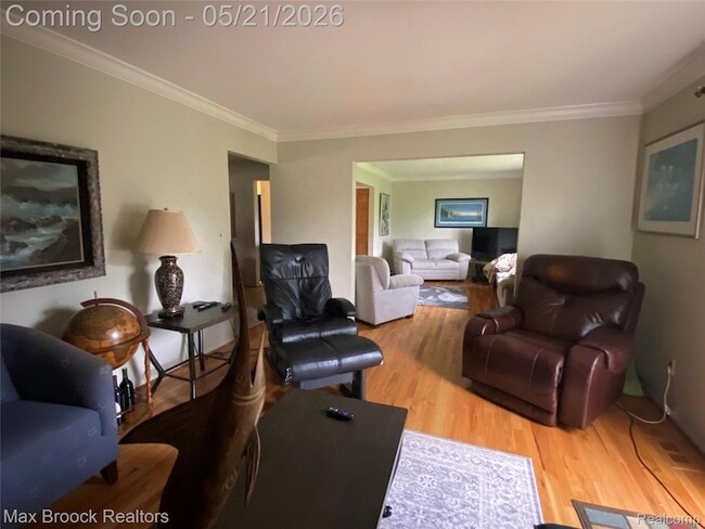 Building Photo - 316 Paragon Ave