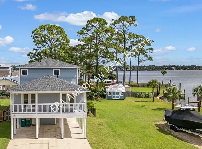 Building Photo - 1725 Union Ave